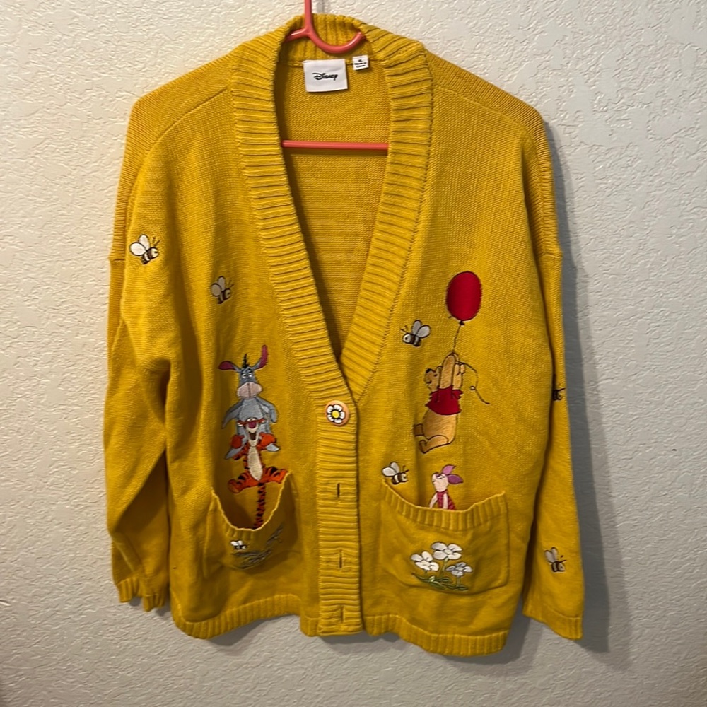 NWOT Disney Winnie the Pooh & Friends Embroidered Women's Cardigan